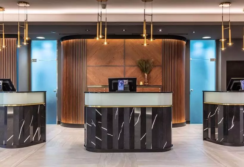 ホテル Radisson Blu , Basel