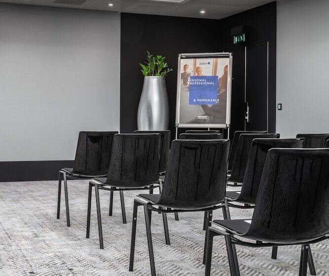 Hotell Radisson Blu , Basel