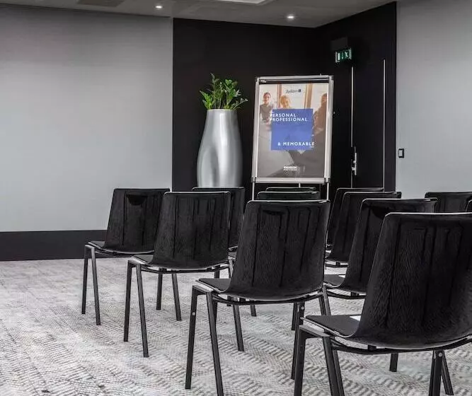 ホテル Radisson Blu , Basel