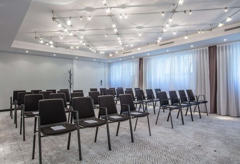 Hotell Radisson Blu , Basel