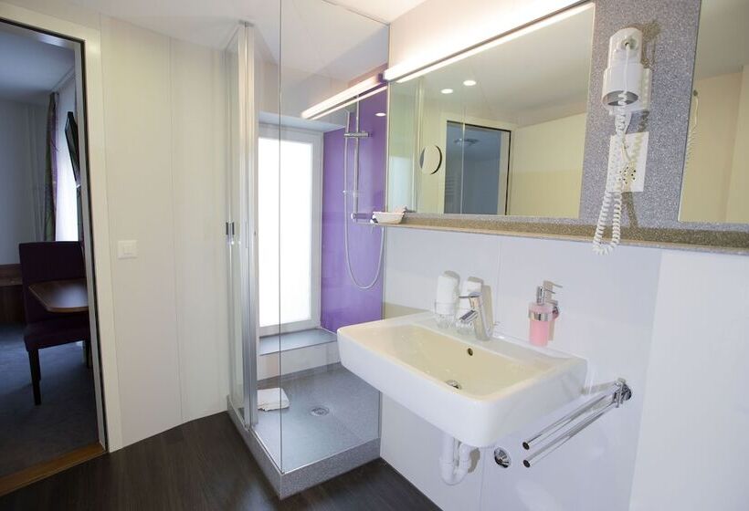 Hotel Restaurant Resslirytti