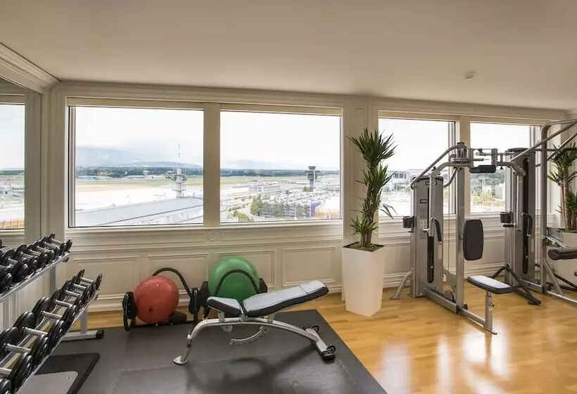 Mövenpick Hotel Geneva