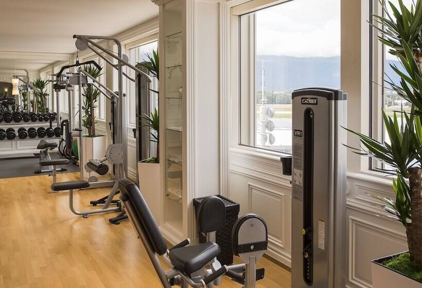 Mövenpick Hotel Geneva