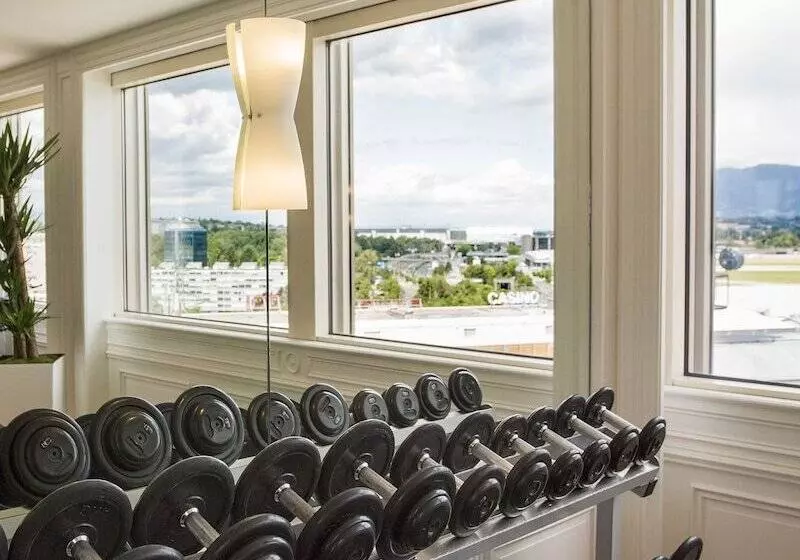 Mövenpick Hotel Geneva