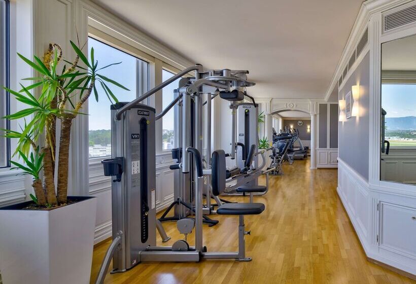 Mövenpick Hotel Geneva