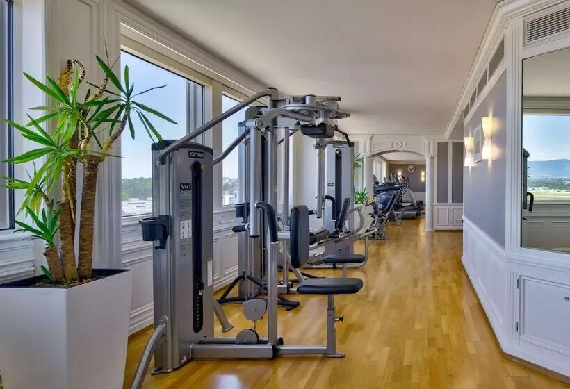 Mövenpick Hotel Geneva