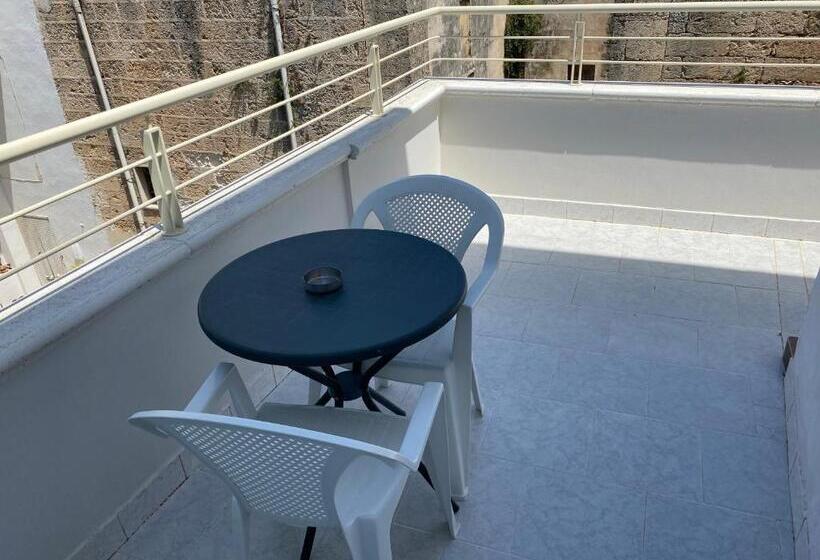 ベッドアンドブレックファースト Ugento Dimora