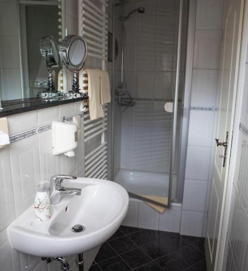 ホテル Am Elisabethufer