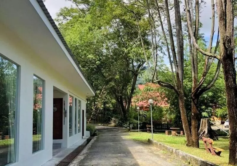 ホテル Eco Capsule Resort