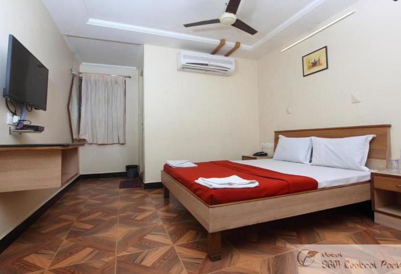 בית מלון כפרי Srm Central Park