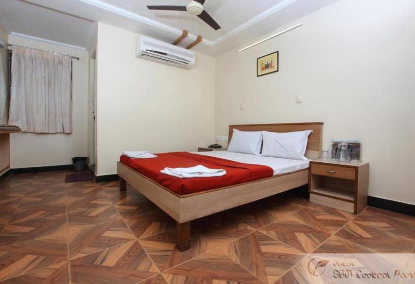 בית מלון כפרי Srm Central Park