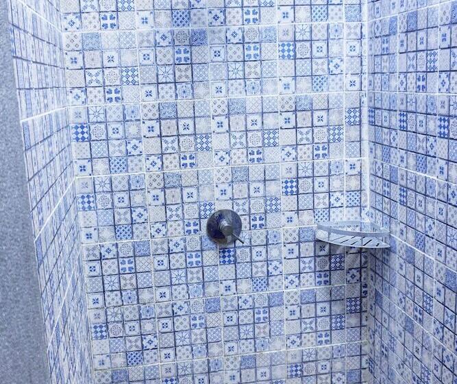 Nau Hostel By Nginap