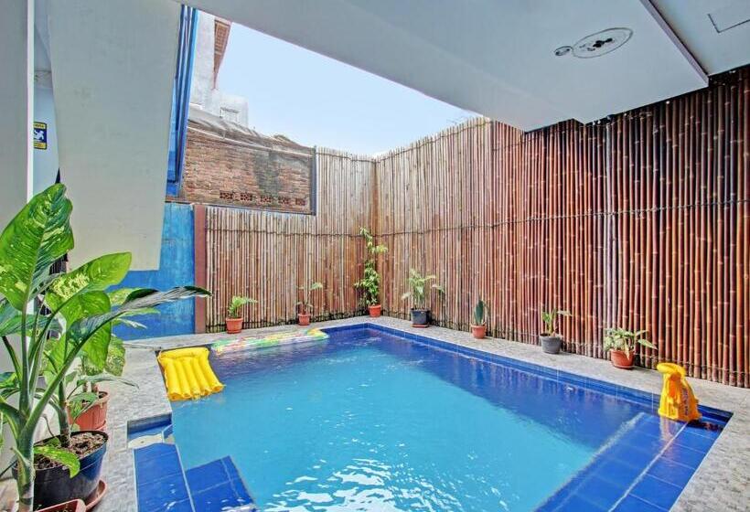 Nau Hostel By Nginap