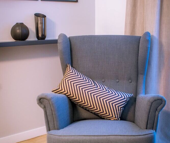 膳宿费 Classy Design Accommodation