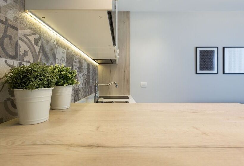 膳宿费 Classy Design Accommodation