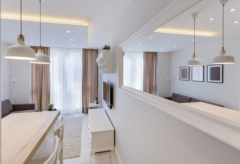 膳宿费 Classy Design Accommodation