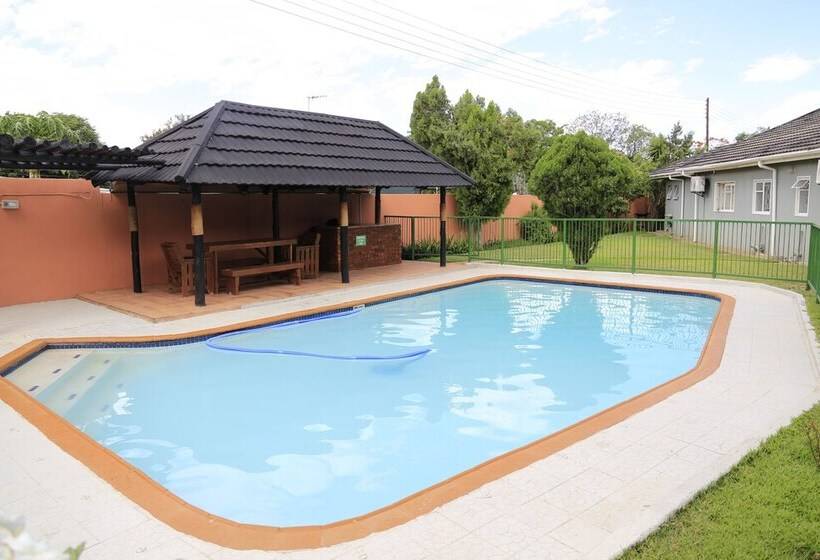 پانسیون Haithoms Guesthouse