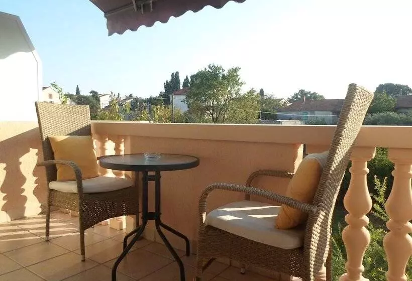 Apartments Golić