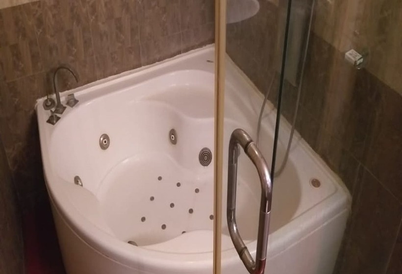 בית מלון כפרי Rr Inn  Tirunelveli