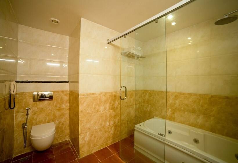 בית מלון כפרי Rr Inn  Tirunelveli