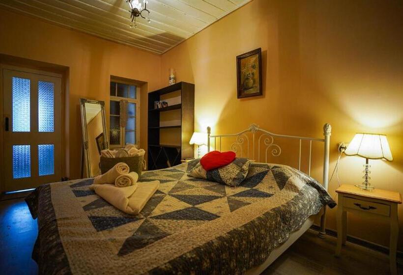 هتل Sighnaghi Art