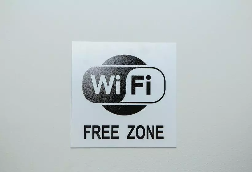 Kupe Capsule Hotel & Hostel