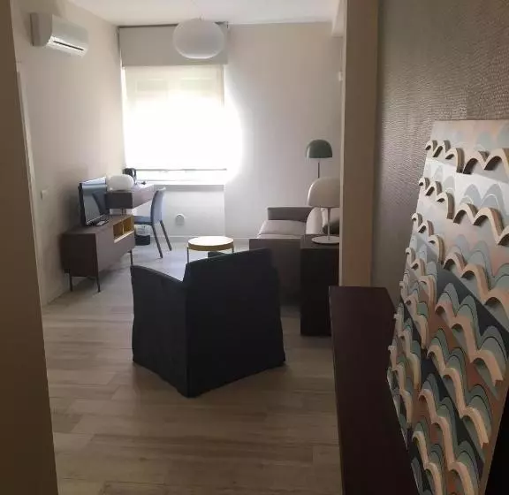 پانسیون Artana Suites Collection