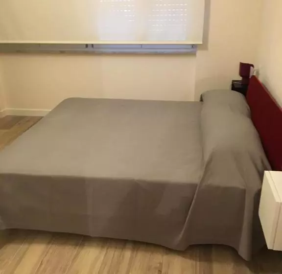 پانسیون Artana Suites Collection