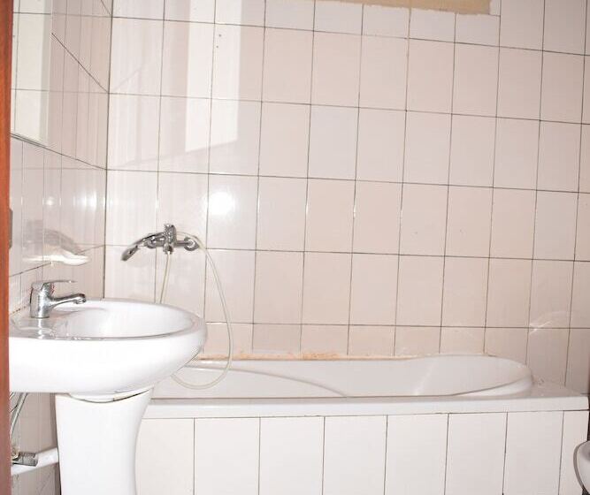 膳宿费 Fanadguesthouse