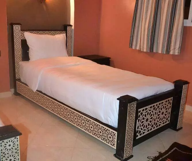 Majatalo Inyan Dakhla