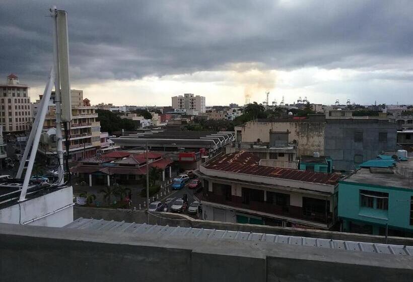 پانسیون La Plaine Verte Guesthouse