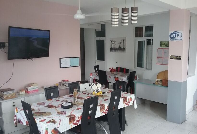 پانسیون La Plaine Verte Guesthouse