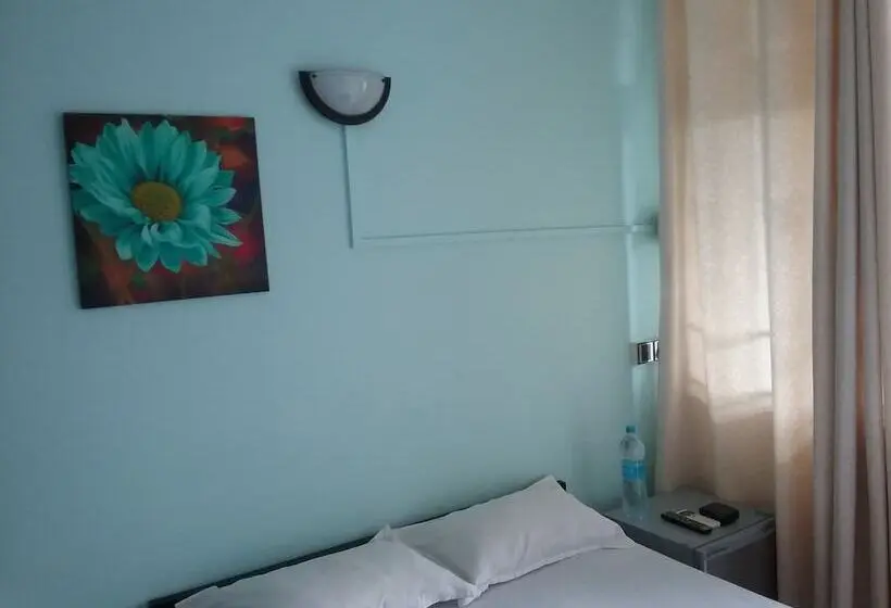 پانسیون La Plaine Verte Guesthouse