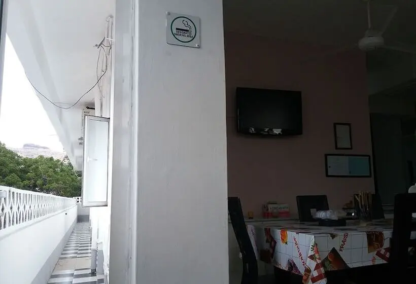 پانسیون La Plaine Verte Guesthouse