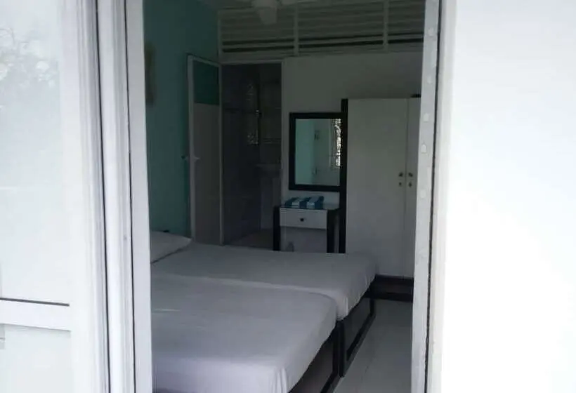 پانسیون La Plaine Verte Guesthouse