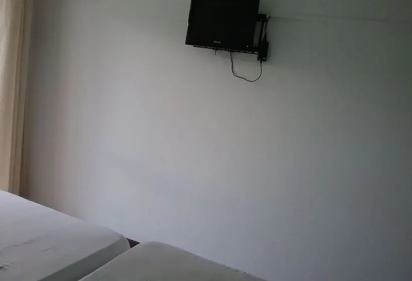 پانسیون La Plaine Verte Guesthouse