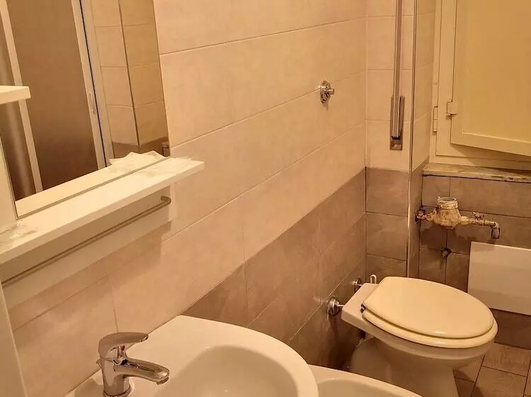 Pensione O Vic  Stritt