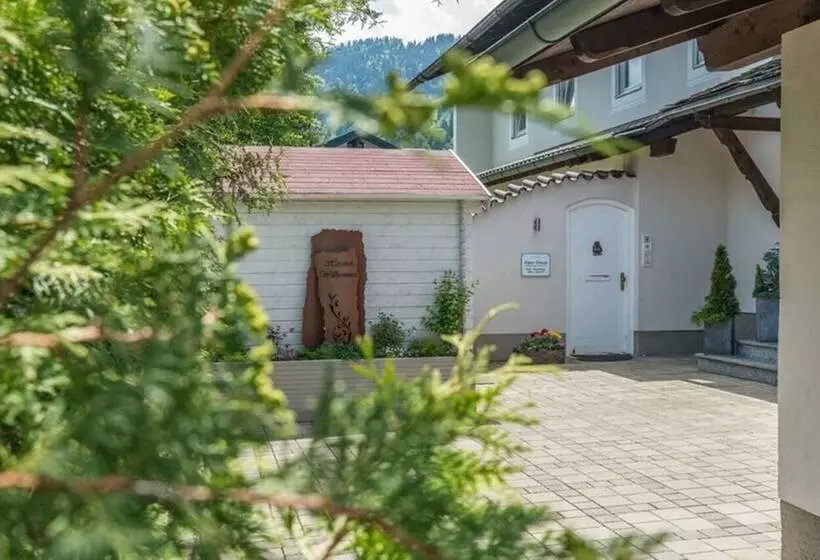 Alpen Deluxe   Garmisch Partenkirchen