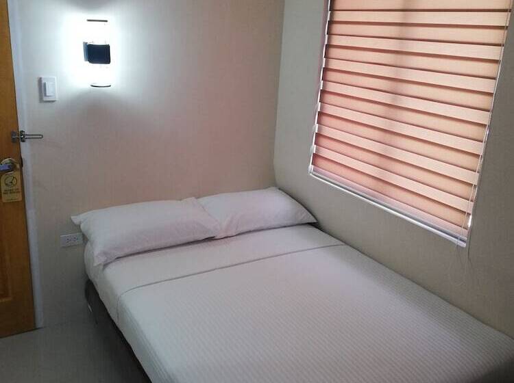 Hotel Eon Centennial Express