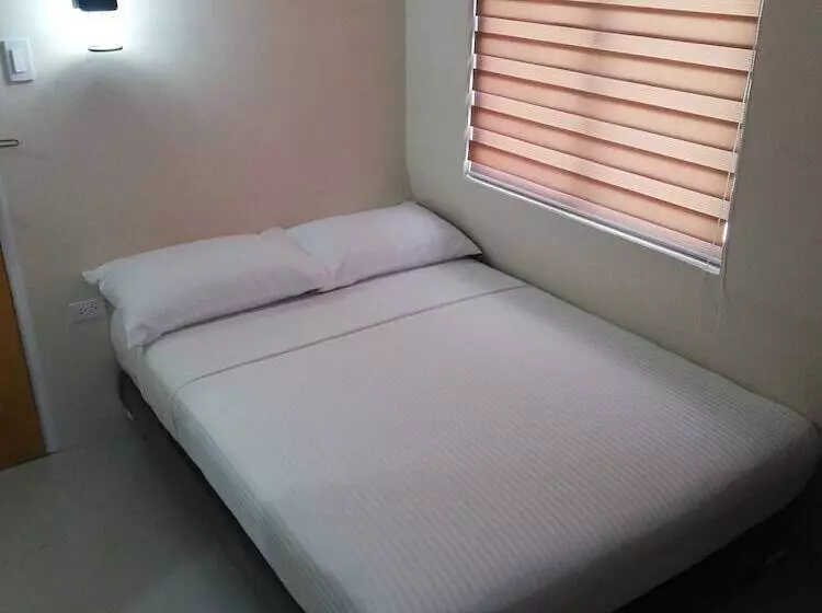 Hotelli Eon Centennial Express