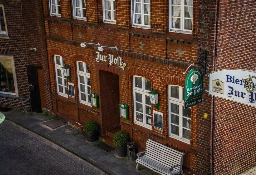 Hotelli Gasthof Zur Post