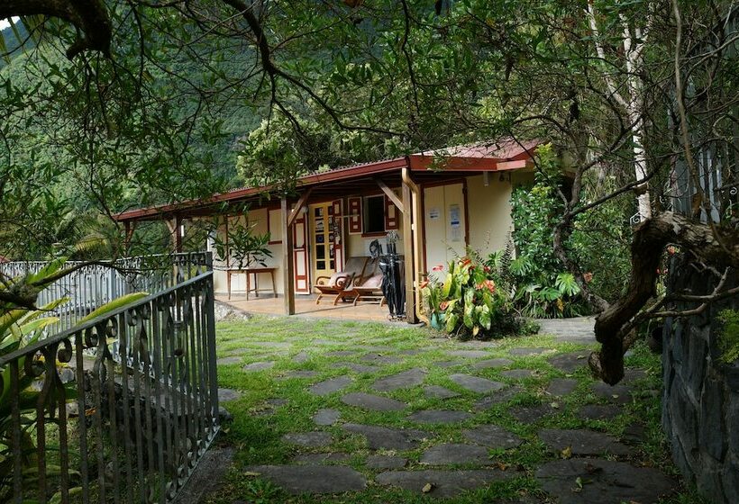 هتل Les Jardins Dheva