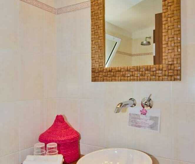 هتل Les Jardins Dheva