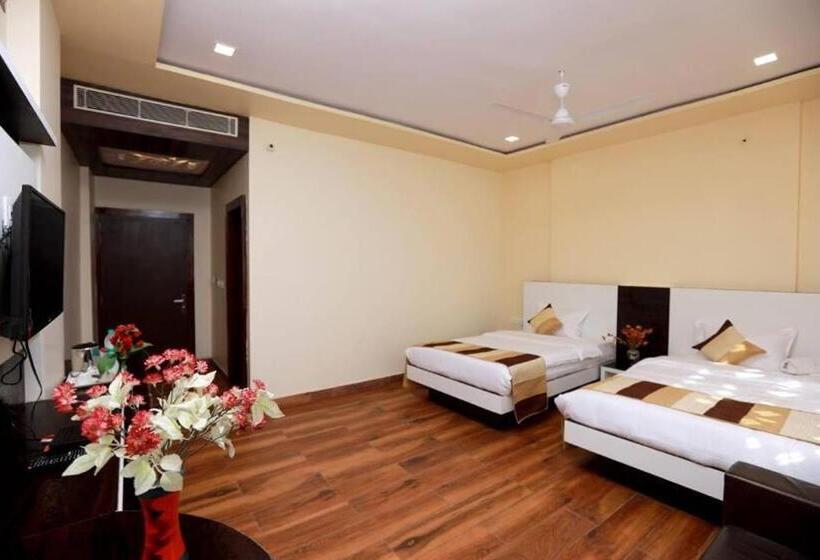 בית מלון כפרי Rock Star