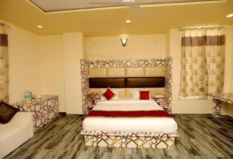 בית מלון כפרי Rock Star