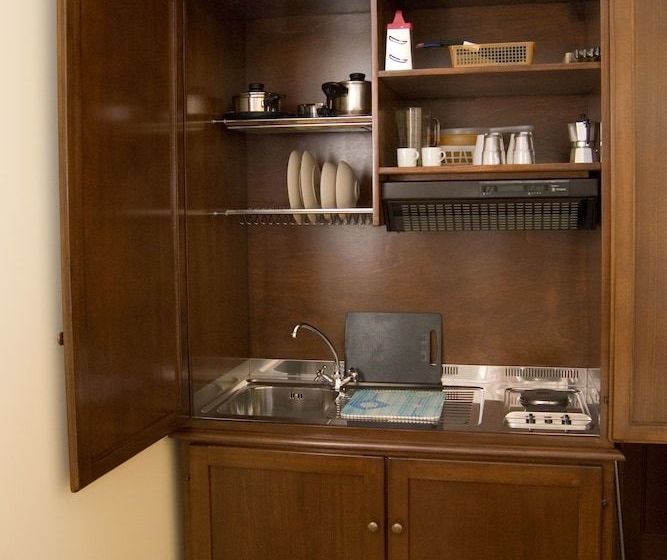 فندق ريفى Residence Le Veneri