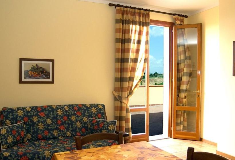 فندق ريفى Residence Le Veneri