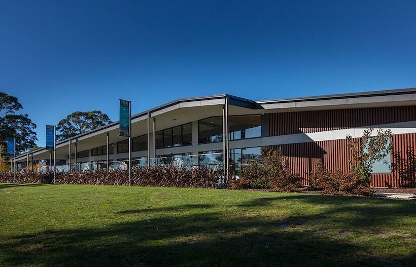 Hotel Tasman Holiday Parks  St Helens