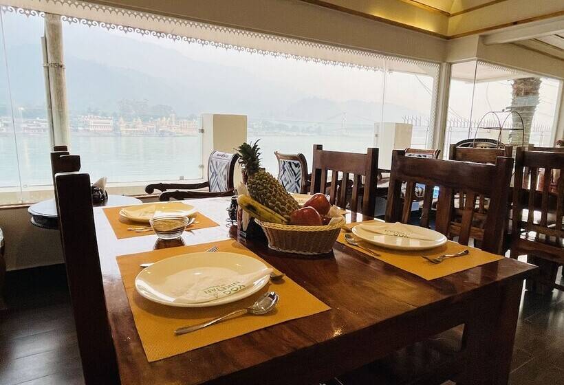 בית מלון כפרי Yog Niketan By Sanskriti