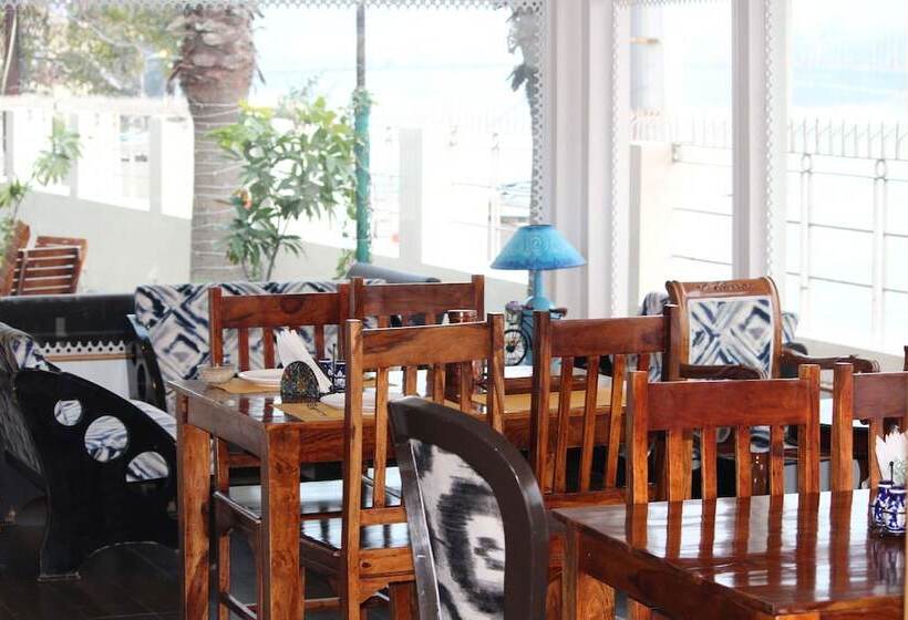 בית מלון כפרי Yog Niketan By Sanskriti